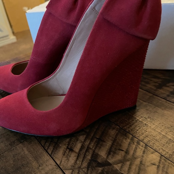 Red wedge heels - Picture 6 of 6